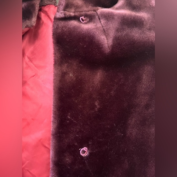 Jacques Saint Laurent Burgundy Faux Fur Coat | Vintage Glam 80s–90s - Picture 13 of 17
